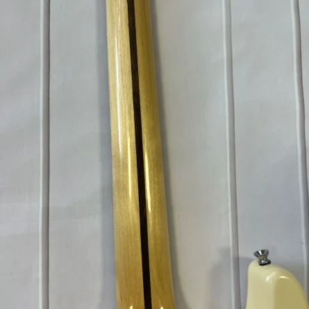 US warehouse yellow electric guitar SSS pickups maple fretboard mahogany body 6 strings Free Shipping - Image 3